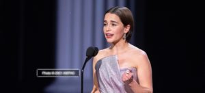 WCMR-2021-M-Site-Oscars-Beauty-Secrets-Emilia-Clarke-A